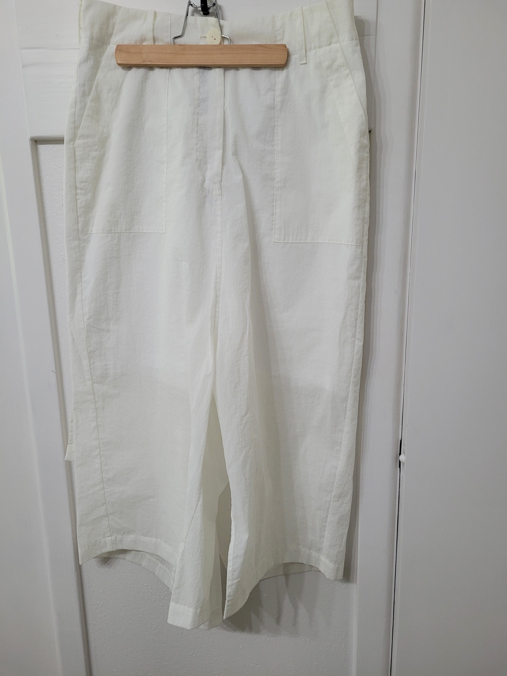 White Cotton Blend Avante Garde Asymwtrical Skirt Sz 6-8